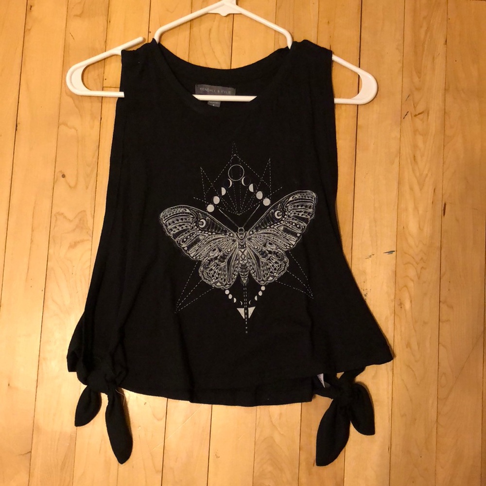 black tank top- irrelevant and kylie